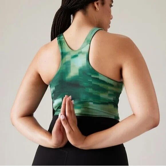 NEW Athleta Conscious Crop Bra Size XS/ A-C Cup Green Abstract Print Tank Top - Picture 3 of 10